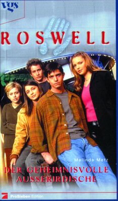 Alle Details zum Kinderbuch Roswell, Der geheimnisvolle Außerirdische und ähnlichen Büchern